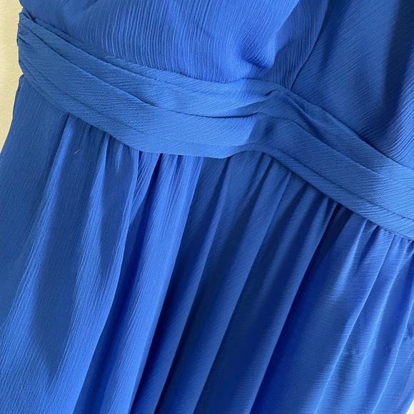 David’s Bridal Bridesmaid Dress; but perfect dress for any occasion - Picture 6 of 11